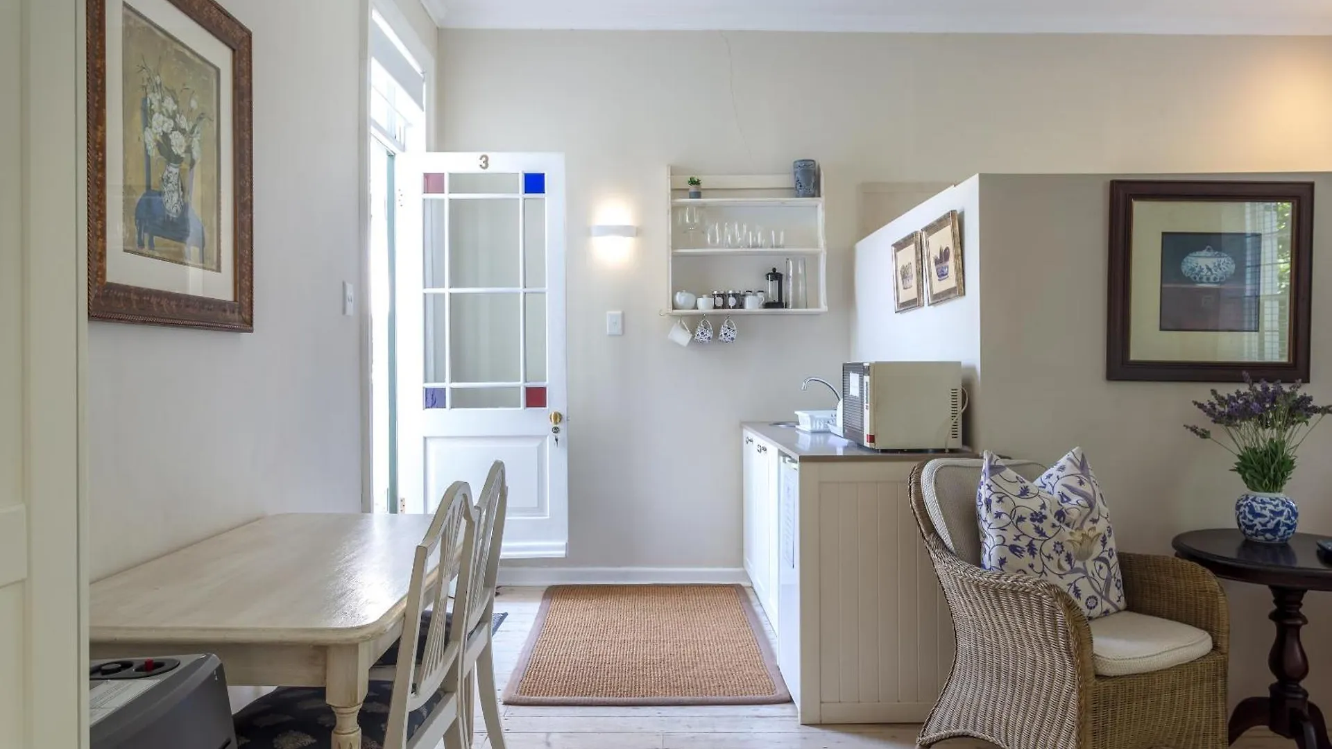 Sandown Lodge Cape Town