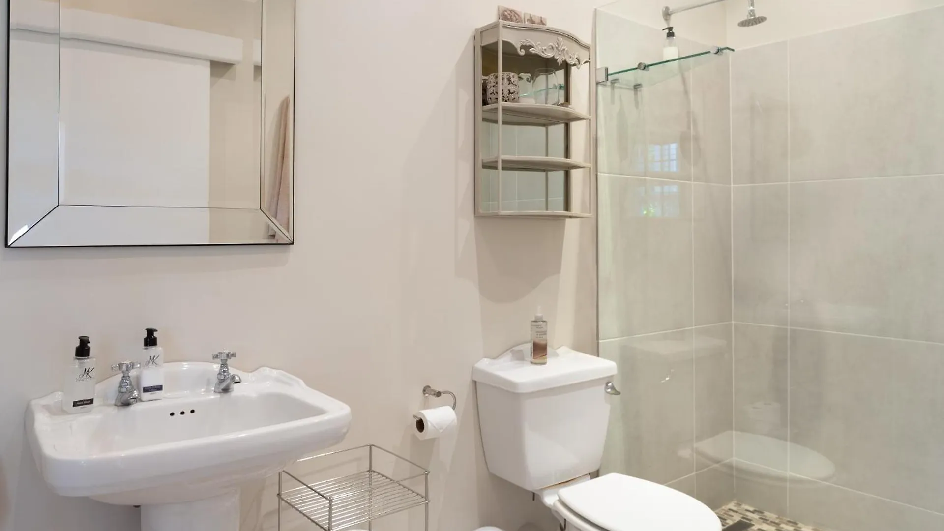 Sandown Lodge Cape Town Bed & Breakfast