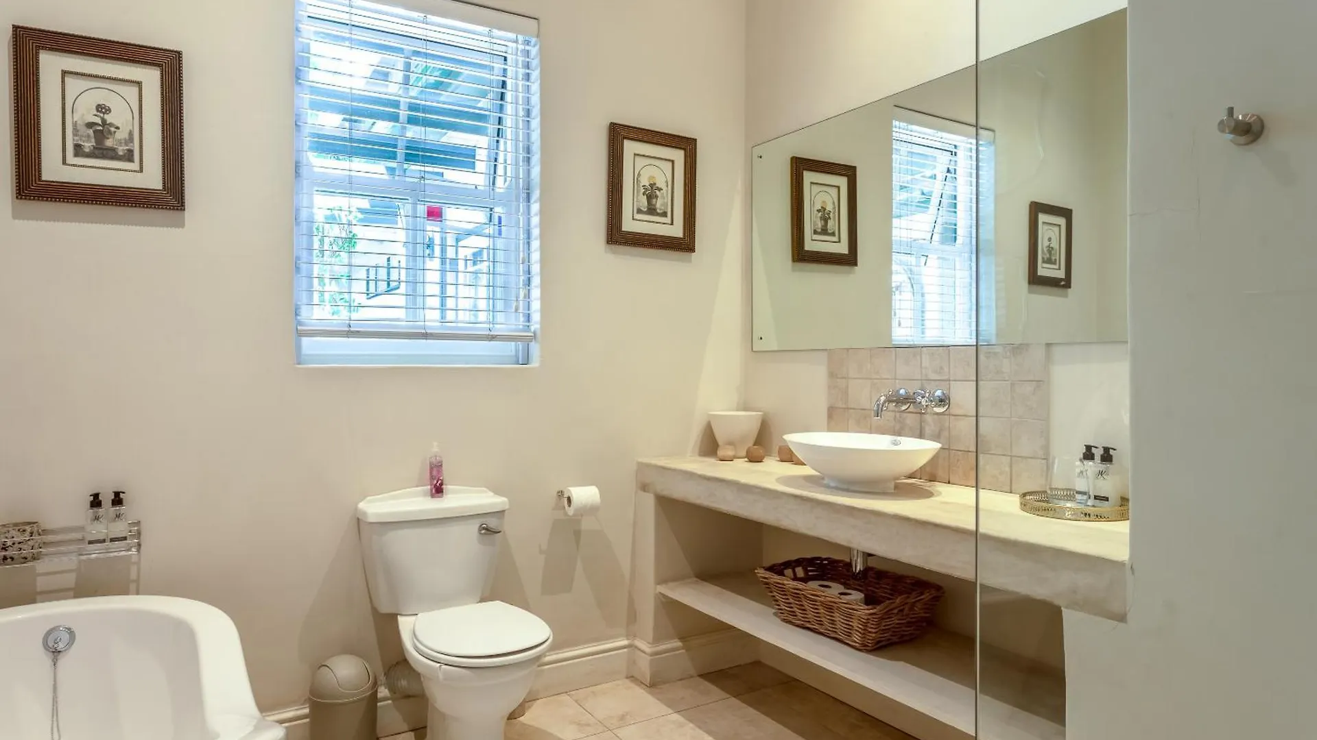 *** Bed & Breakfast Sandown Lodge Cape Town South Africa