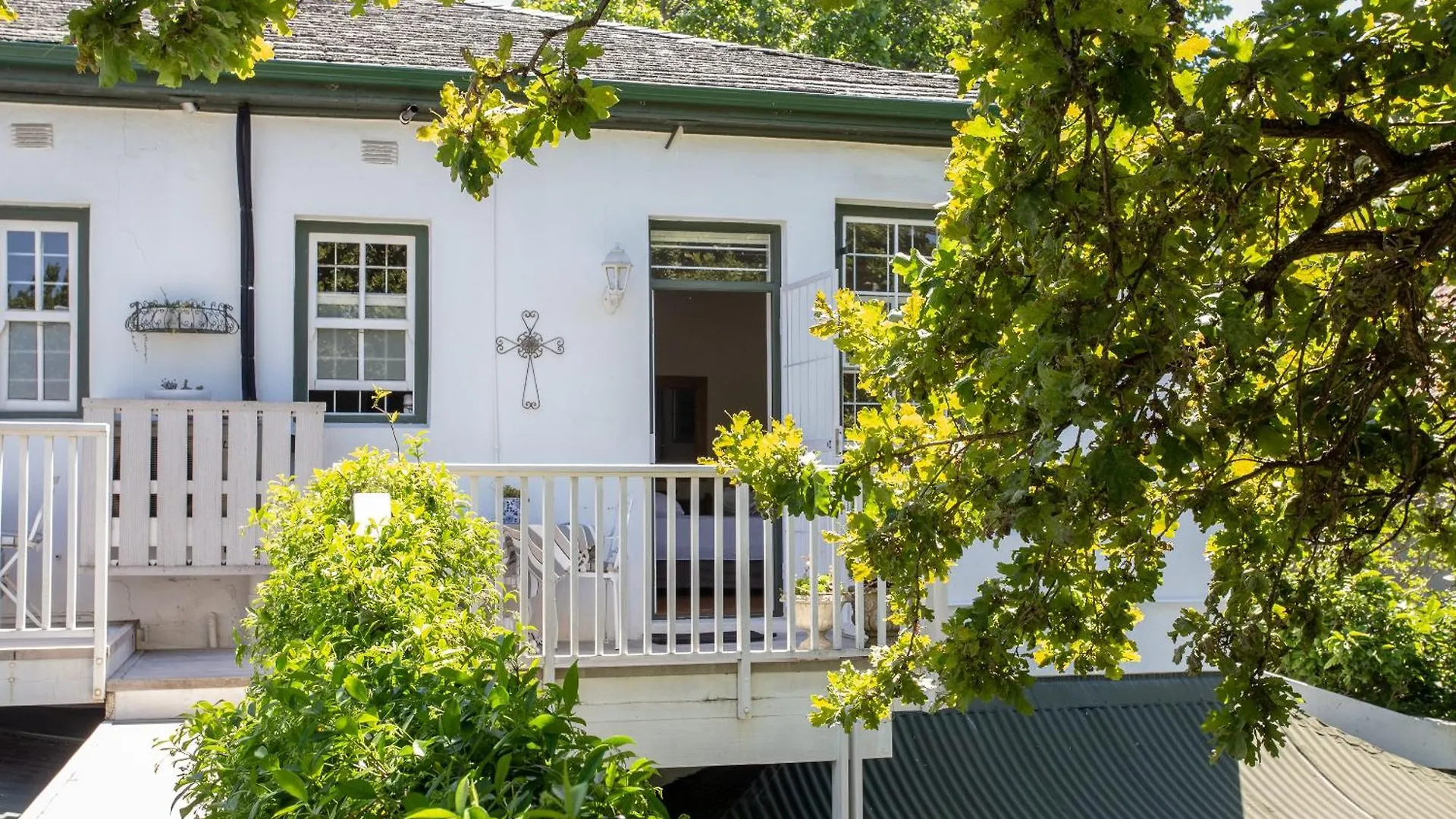 *** Bed & Breakfast Sandown Lodge Cape Town South Africa