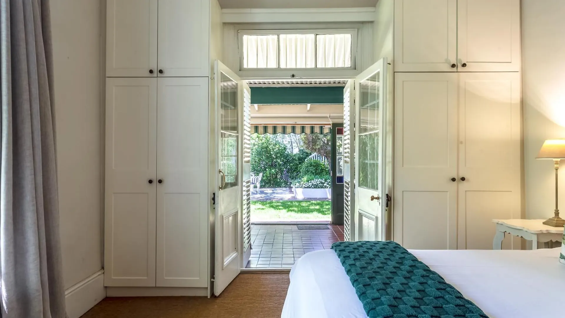 Sandown Lodge Cape Town